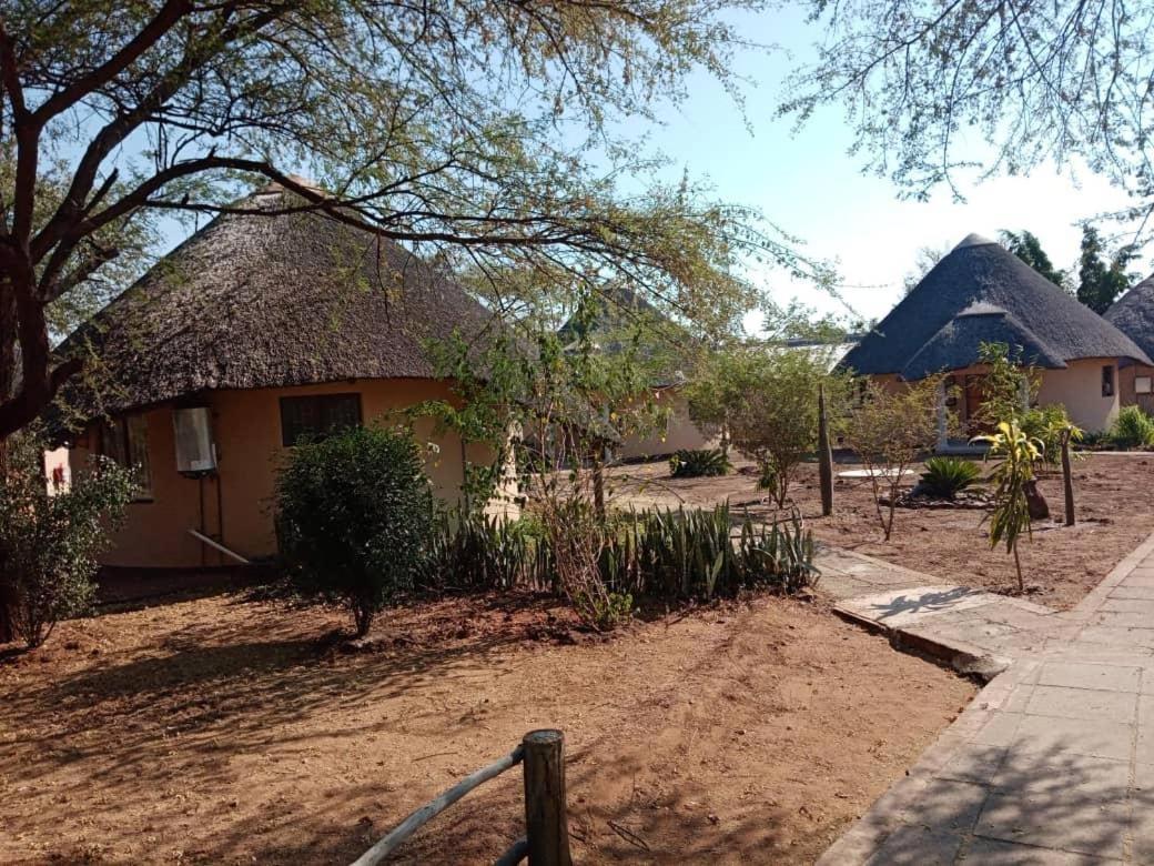Nkanga Hotel Kasane Luaran gambar