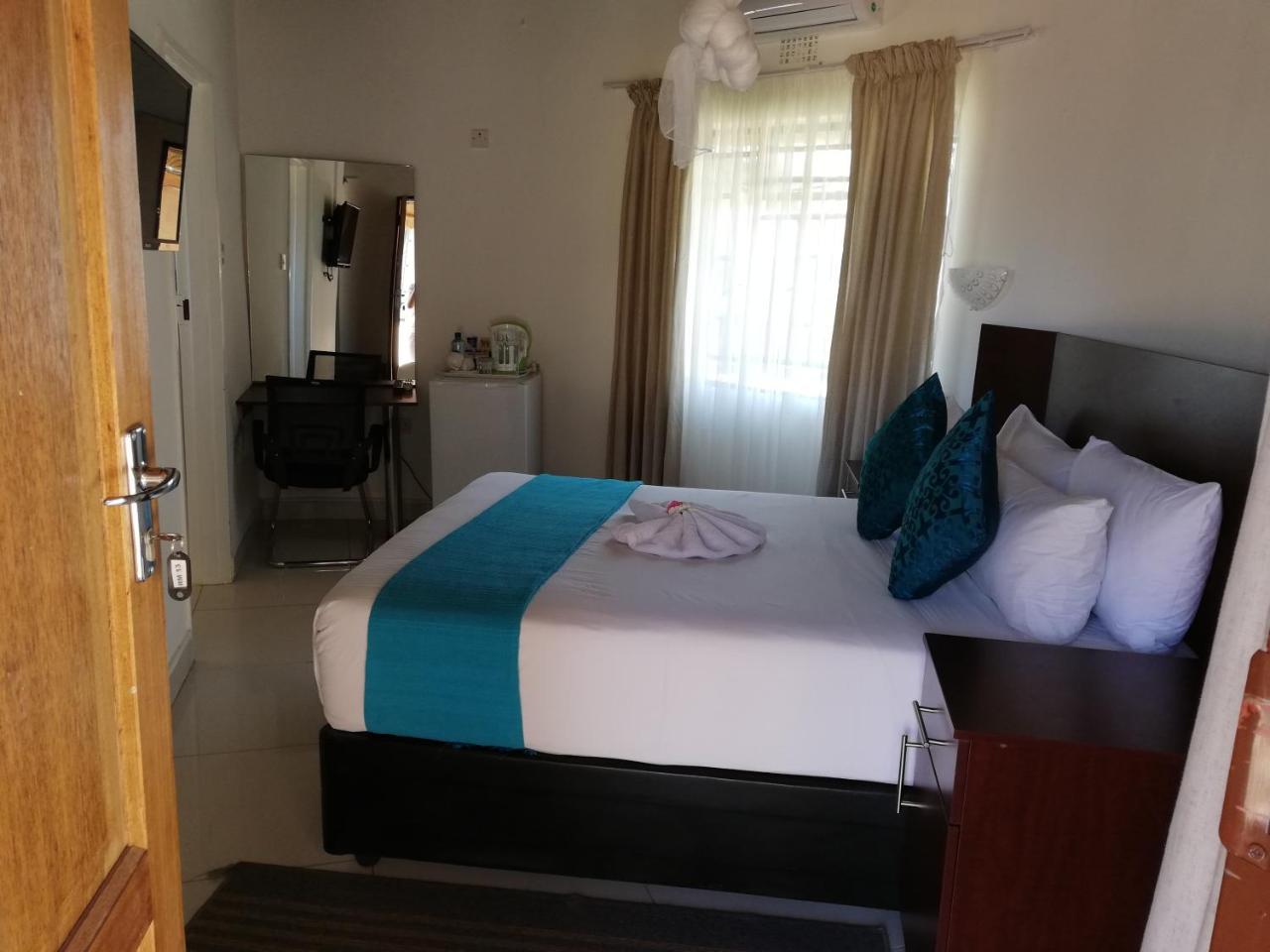 Nkanga Hotel Kasane Luaran gambar